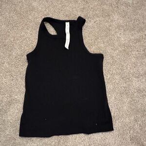 black lululemon align top